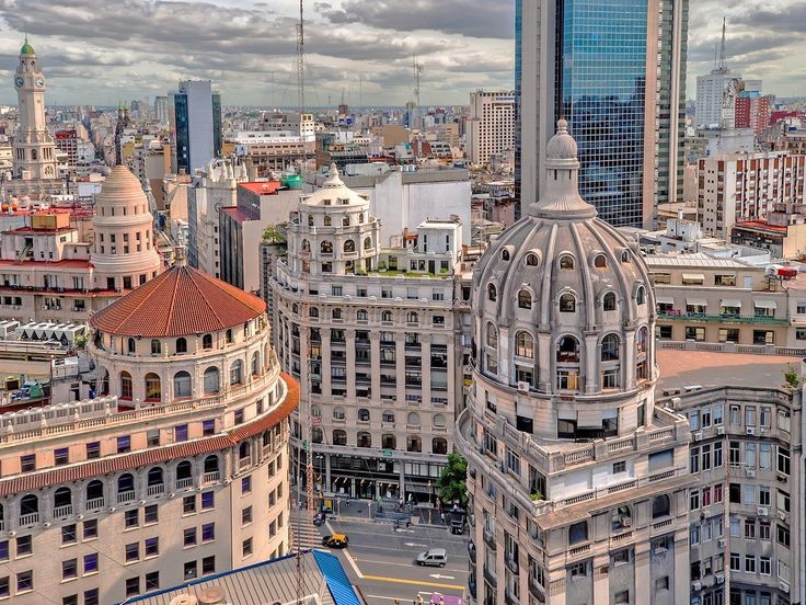 Classic Buenos Aires cityscape